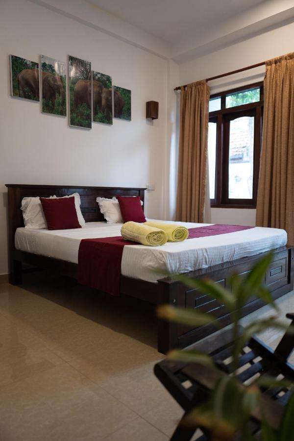 ホテル Weligama Watergate エクステリア 写真