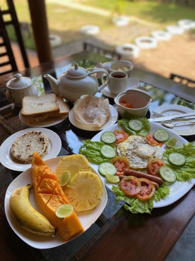 ホテル Weligama Watergate エクステリア 写真